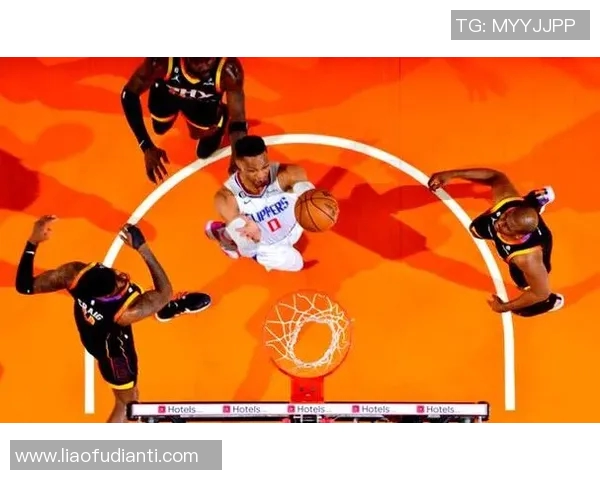 热火与国王激战双加时经典对决展现篮球魅力与团队精神