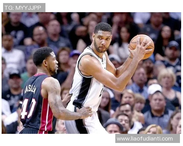 现代NBA篮球明星风采展现与传奇故事分享的精彩旅程 现代NBA篮球明星风采展现与传奇故事分享的精彩旅程